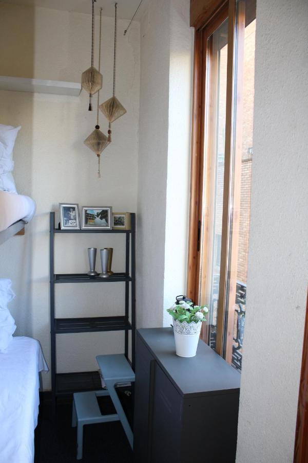 Hotspot Valencia Hostel Ngoại thất bức ảnh